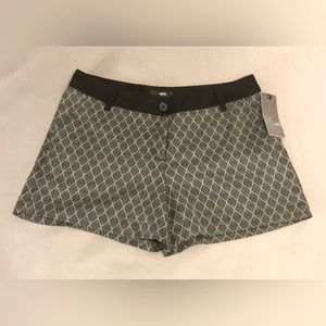 Mossimo Ebony Print Shorts Size 10 NWT